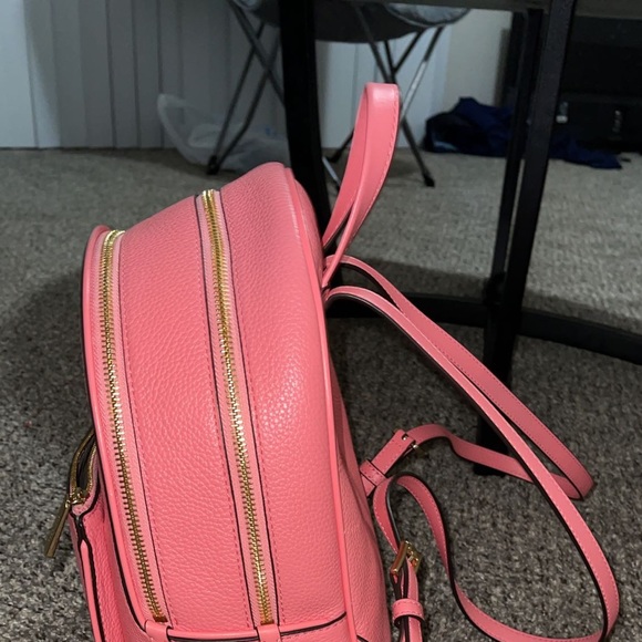 Michael kors back pack and wallet set - Picture 11 of 11